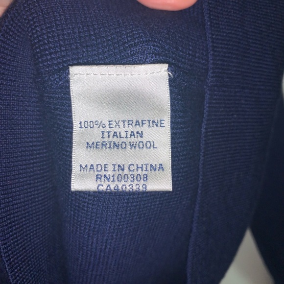 Peter Millar 100% Extra Fine Italian Merino Wool V-Neck Pullover Sweater - Picture 5 of 8